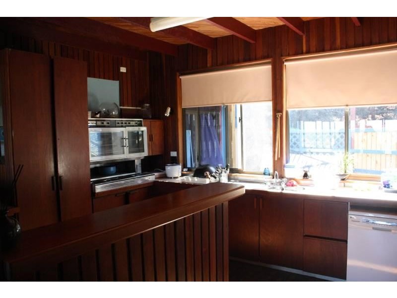 68 Manning Avenue, Coffs Harbour NSW 2450