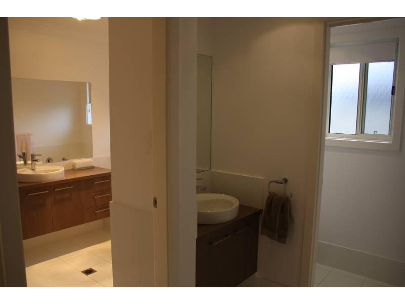 90 Pearce Drive, Coffs Harbour NSW 2450