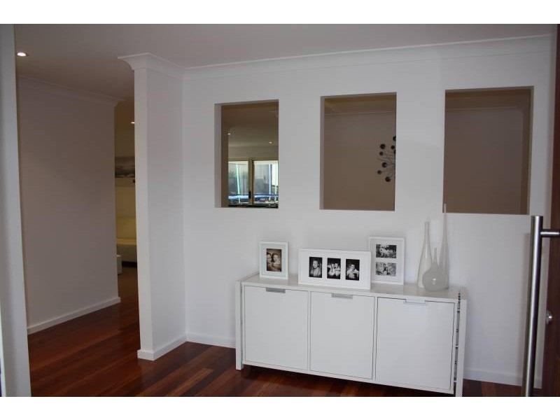 90 Pearce Drive, Coffs Harbour NSW 2450