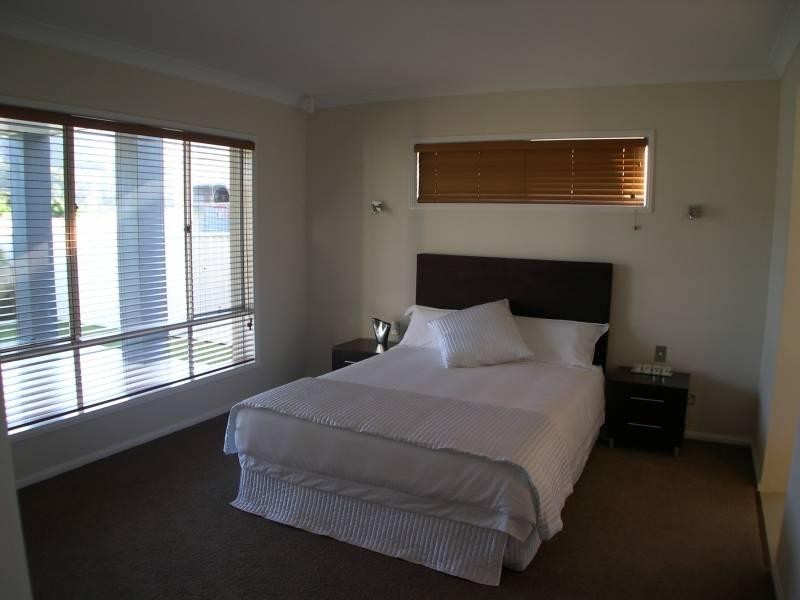 73 William Sharp Drive, Coffs Harbour NSW 2450