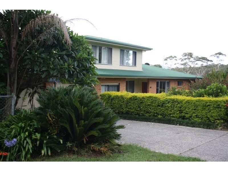 19 Gould Road, Bonville NSW 2441