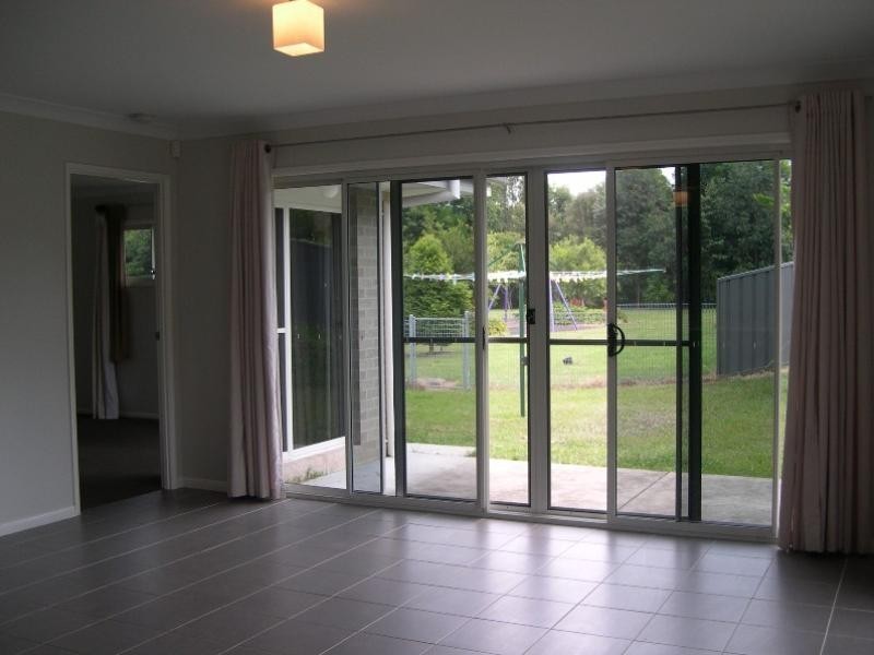 2 Blue Wren Close, Coffs Harbour NSW 2450