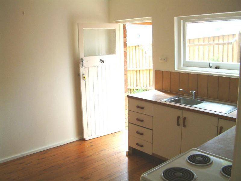 4A COOK TERRACE, Mona Vale NSW 2103