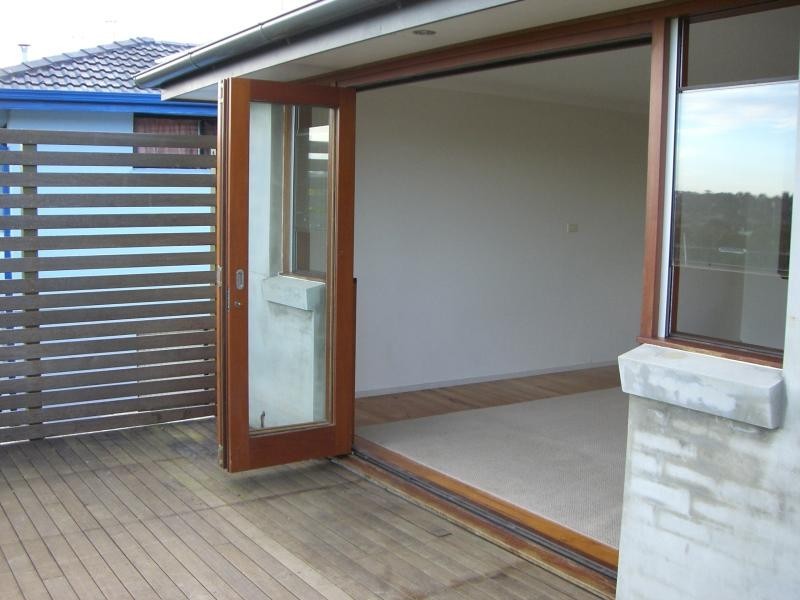 29A ARNOTT CRESCENT, North Narrabeen NSW 2101