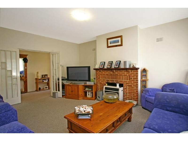 36 WYNDORA AVE, Freshwater NSW 2096