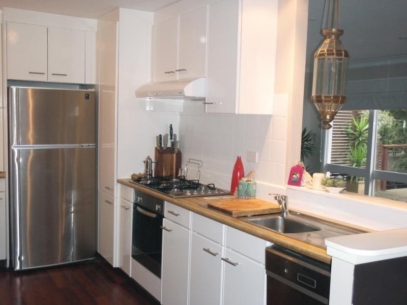 9 ALLEYNE AVENUE, North Narrabeen NSW 2101