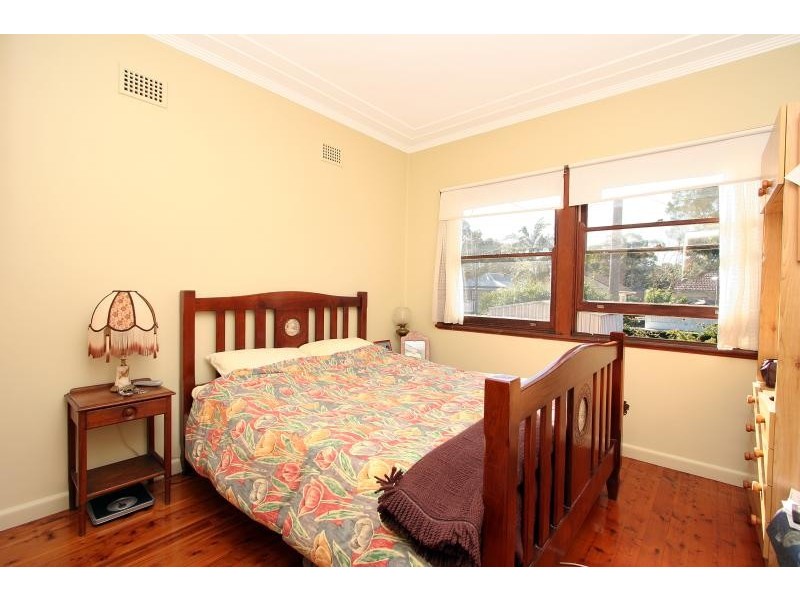 49 RICKARD ROAD, Narrabeen NSW 2101