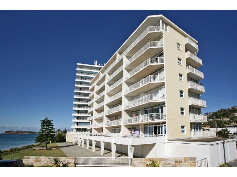 2/1122 Pittwater Rd, Collaroy NSW 2097