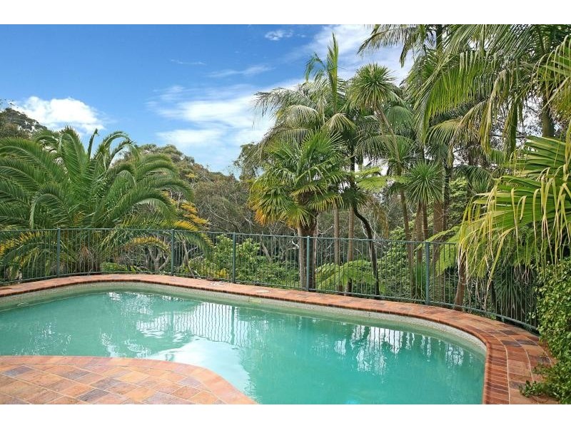 25 MOONBI CRESCENT, Frenchs Forest NSW 2086