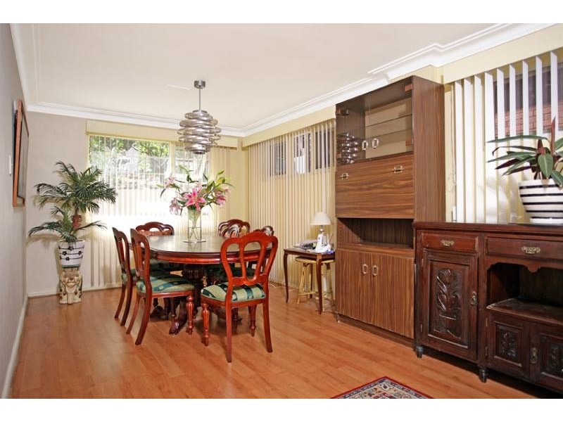 12 Derwent St, Wheeler Heights NSW 2097