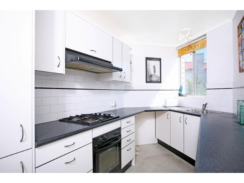 2/1211 PITTWATER RD, Collaroy NSW 2097
