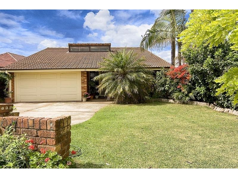 47 Pine Av, Narraweena NSW 2099