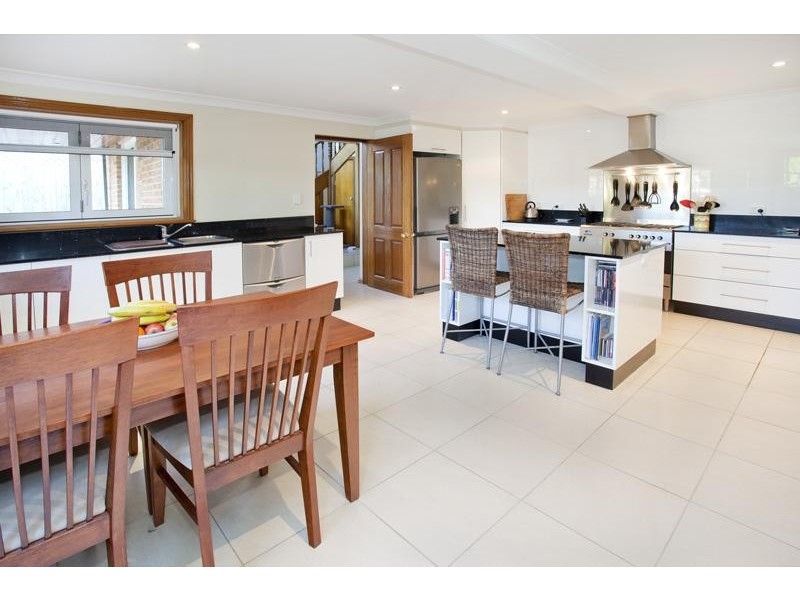 118 ROSE AVENUE, Wheeler Heights NSW 2097