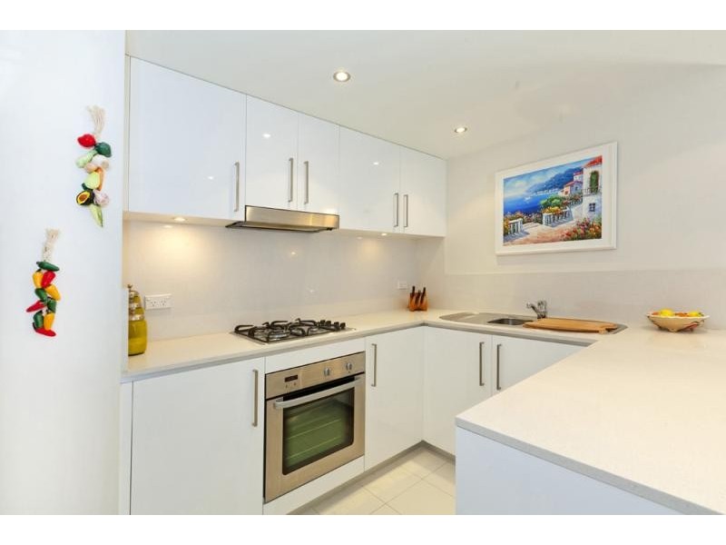 12/4 -10 The Avenue, Collaroy NSW 2097