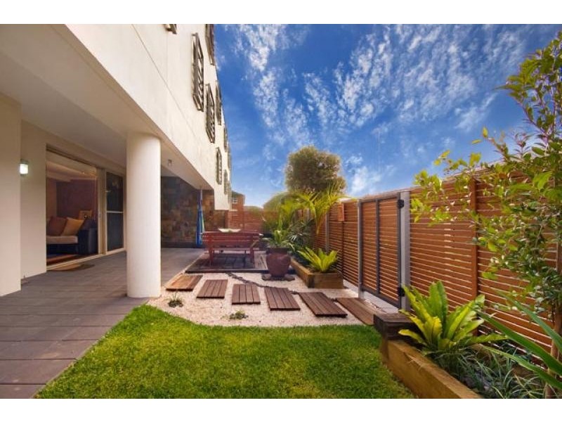 Unit 2/16-18 Frazer St, Collaroy NSW 2097