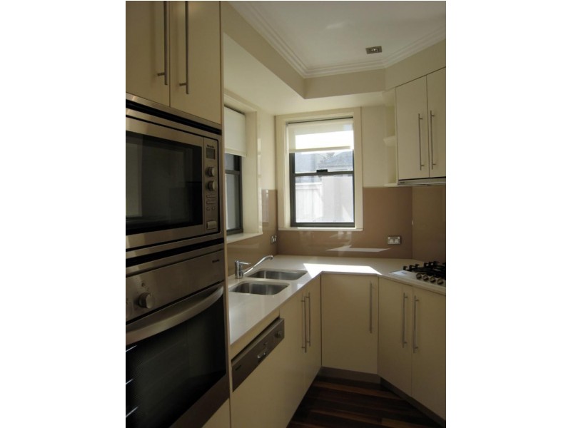 8/15 Russell Street, Wollstonecraft NSW 2065