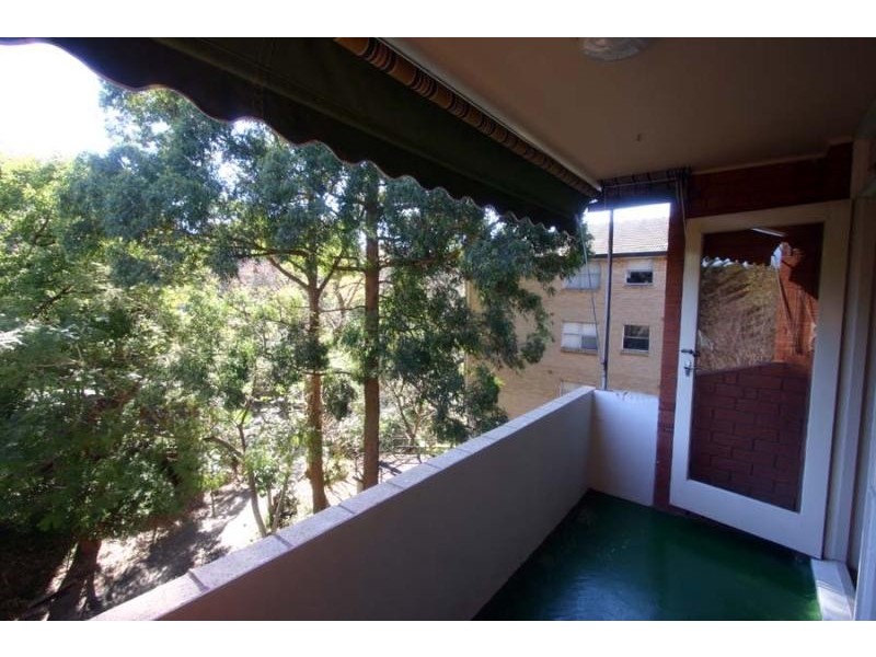 12/20 Rocklands Road, Wollstonecraft NSW 2065