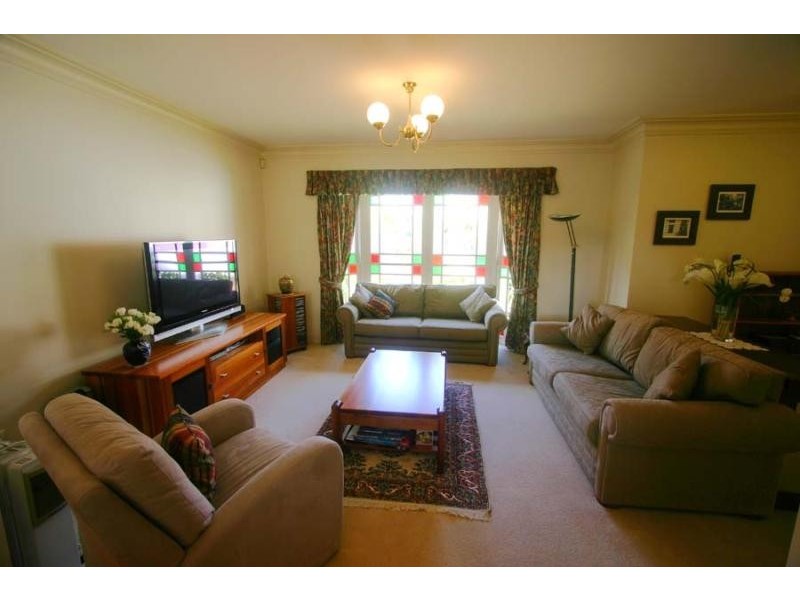 11 A Rhodes Avenue, Naremburn NSW 2065