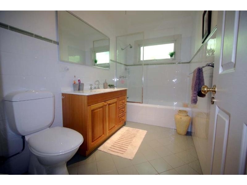 11 A Rhodes Avenue, Naremburn NSW 2065