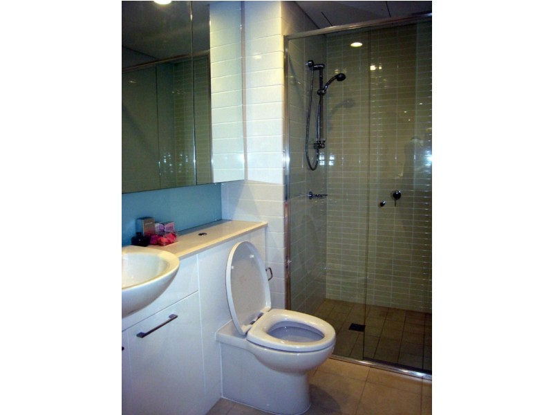 Unit 106/2 Duntroon Ave, St Leonards NSW 2065