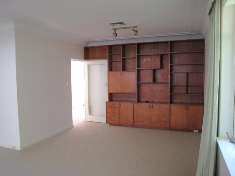 19 Valleyview Crescent, Greenwich NSW 2065