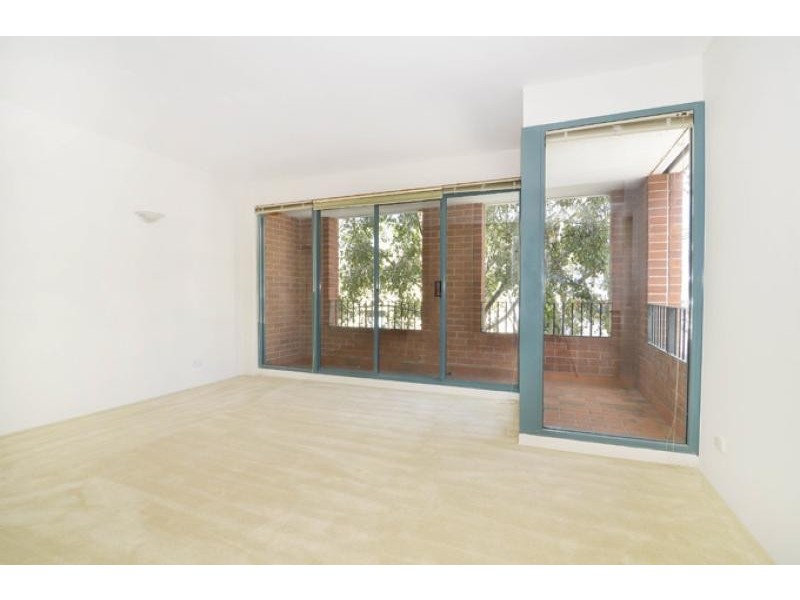 Unit 25/12 Hayberry Street, Crows Nest NSW 2065