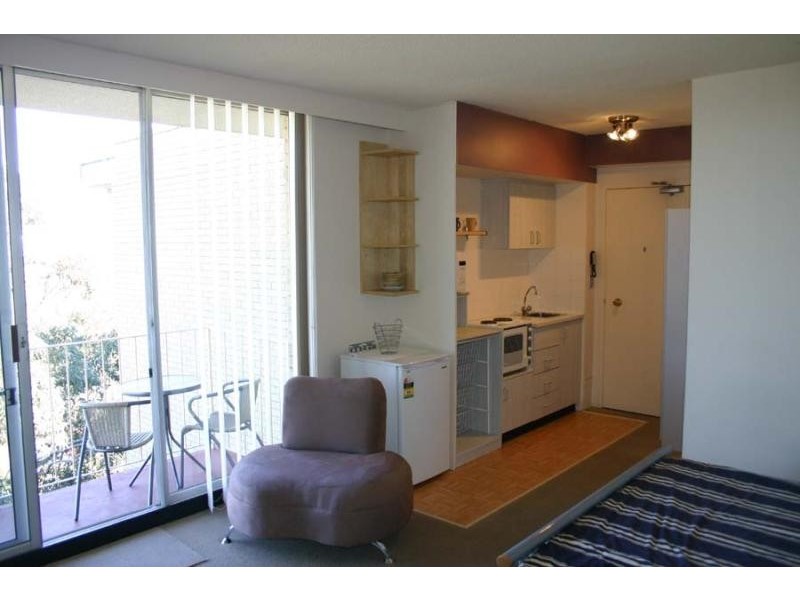 Unit 703/284 Pacific Highway, Greenwich NSW 2065