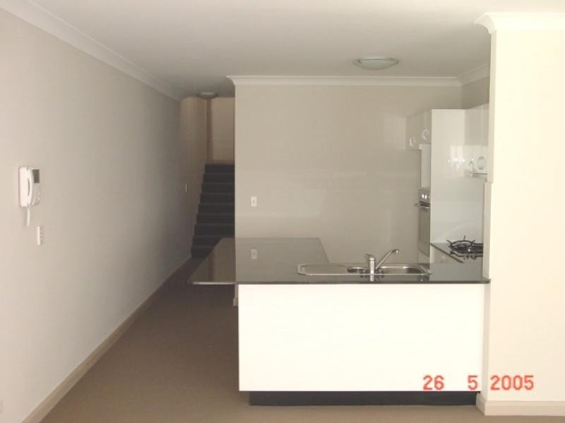 15/3-11 Hawkesbury Ave, Dee Why NSW 2099