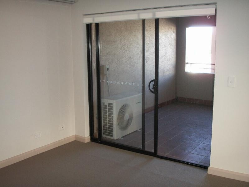 4/3 Hawkesbury Road, Dee Why NSW 2099