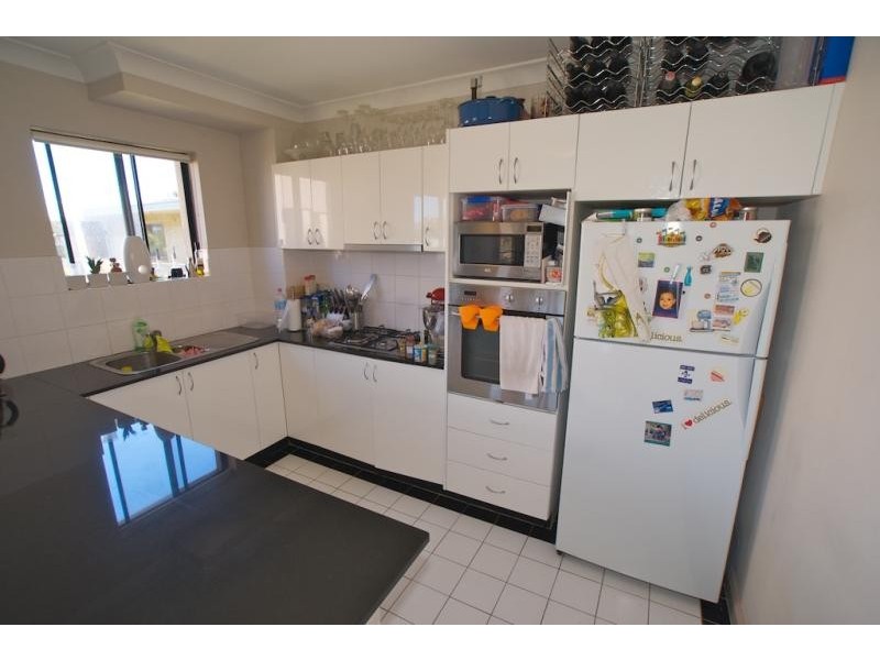 21/3-11 Hawkesbury Avenue, Dee Why NSW 2099