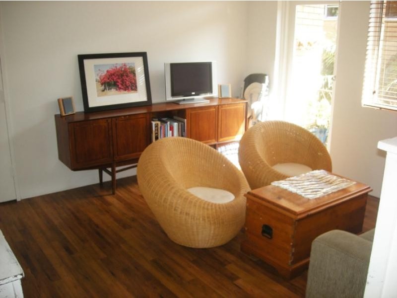 11/8 Avon Road, Dee Why NSW 2099