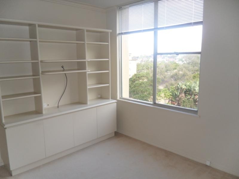 9/6 Trelawney St, Woollahra NSW 2025