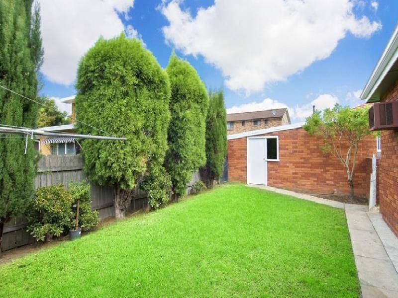 2 ROBYN AVENUE, Belfield NSW 2191