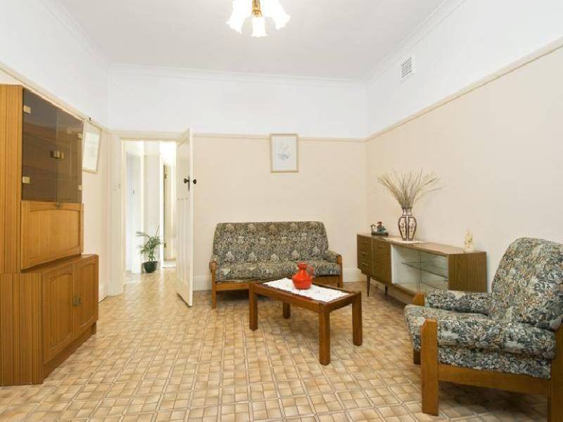 3 EDWARD STREET, Strathfield South NSW 2136