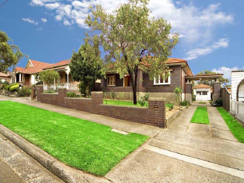 5 ARTHUR STREET, Croydon NSW 2132