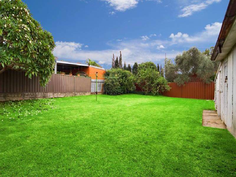 5 ARTHUR STREET, Croydon NSW 2132