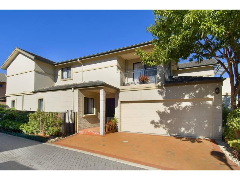 31 CHARLTON DRIVE, Liberty Grove NSW 2138