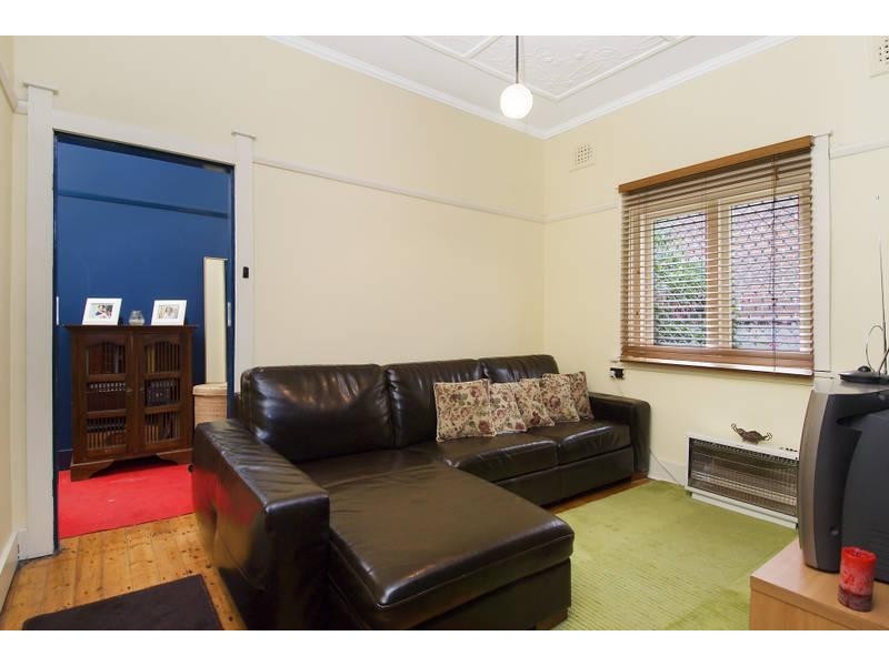 38 BURNHAM STREET, Belfield NSW 2191