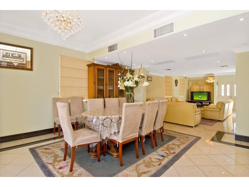 13 MANNING AVENUE, Strathfield South NSW 2136