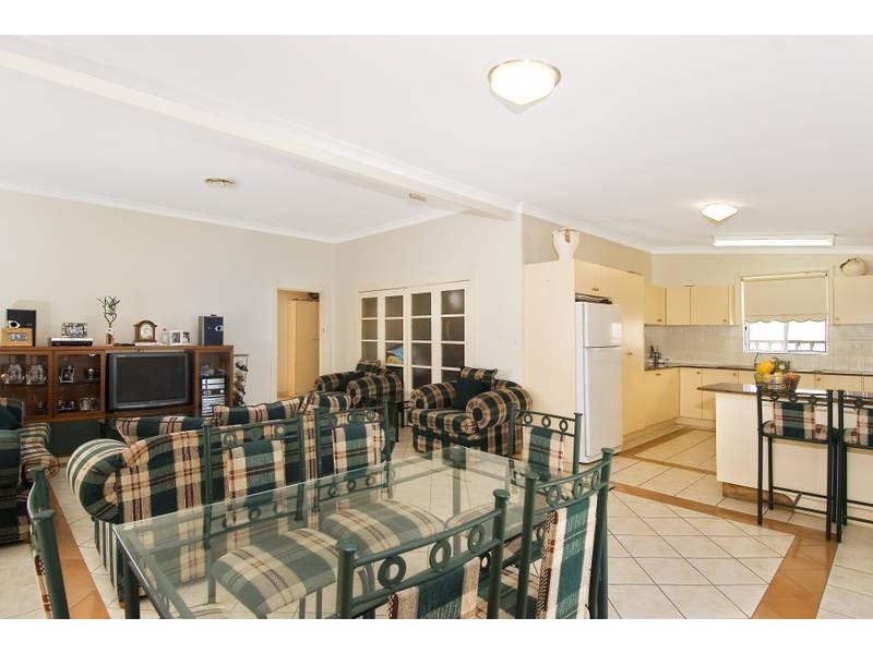 44 SEYMOUR PARADE, Belfield NSW 2191