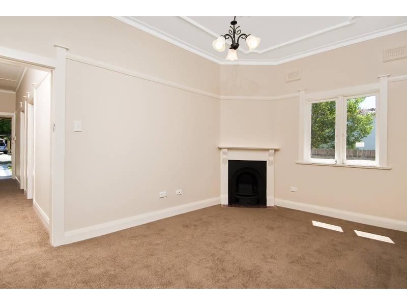 60 KEMBLA STREET, Croydon Park NSW 2133