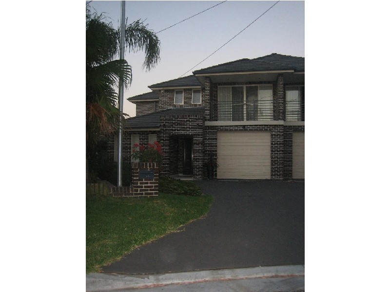 4A BERYL PLACE, Greenacre NSW 2190