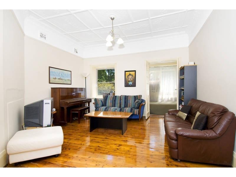 15 CORMISTON AVENUE, Concord NSW 2137