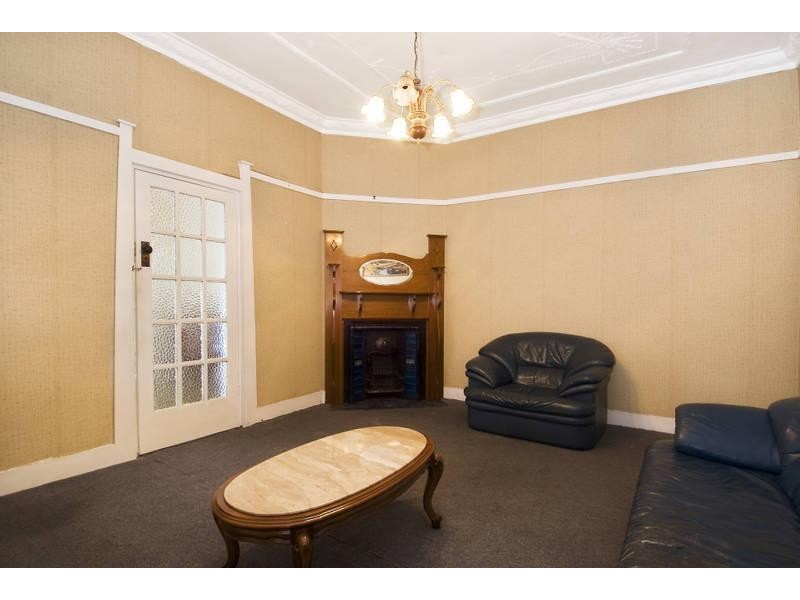 5 DOWNES STREET, Belfield NSW 2191