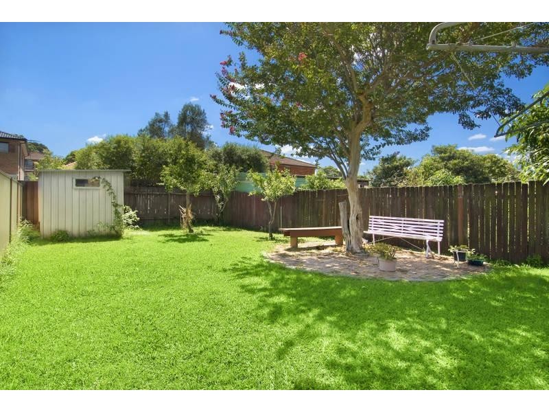 17 LUCERNE STREET, Belmore NSW 2192