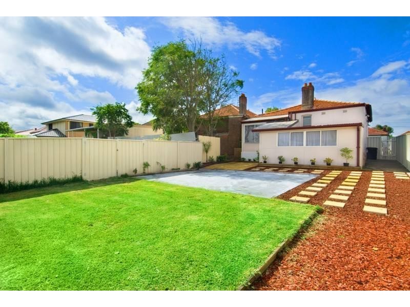7 COURLAND STREET, Five Dock NSW 2046