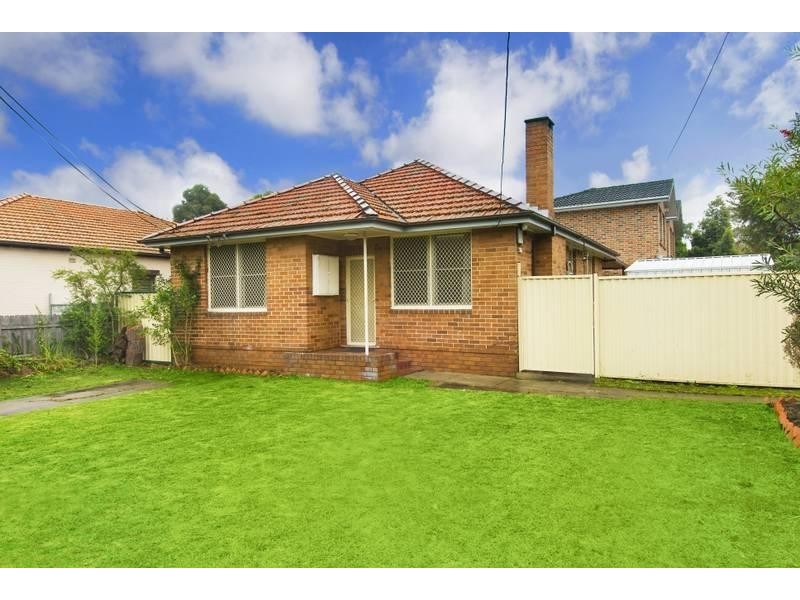 116 FIRST AVENUE, Belfield NSW 2191