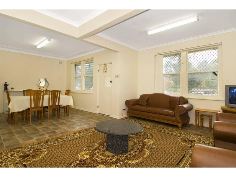 116 FIRST AVENUE, Belfield NSW 2191