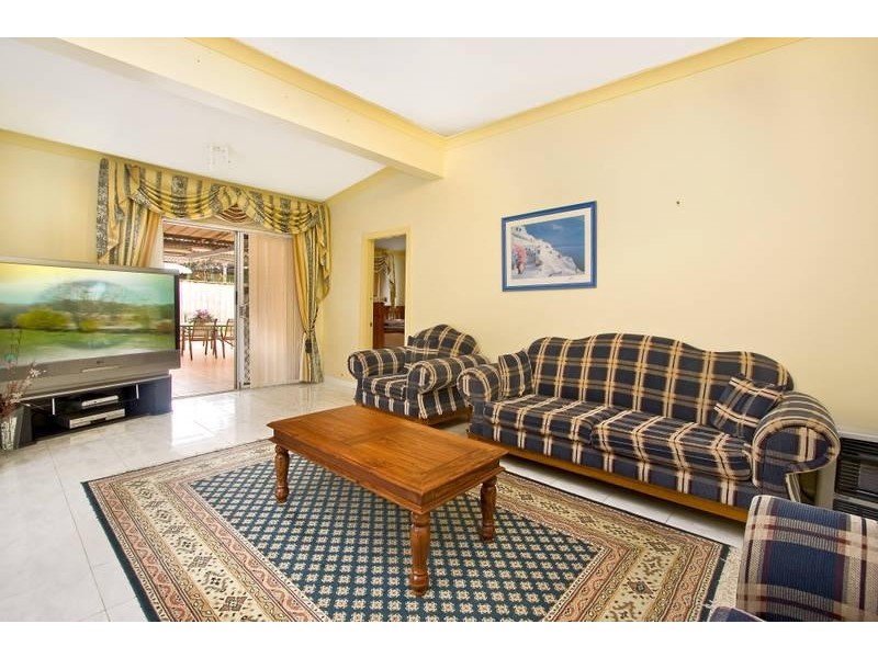 2 Violet Street, Croydon Park NSW 2133