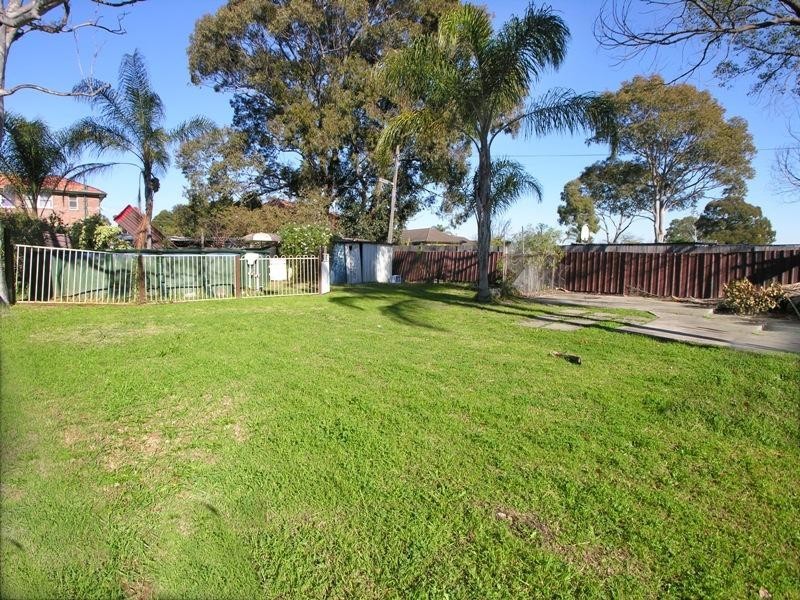 77 ALCOOMIE STREET, Villawood NSW 2163